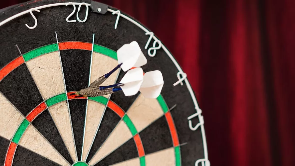 darts
